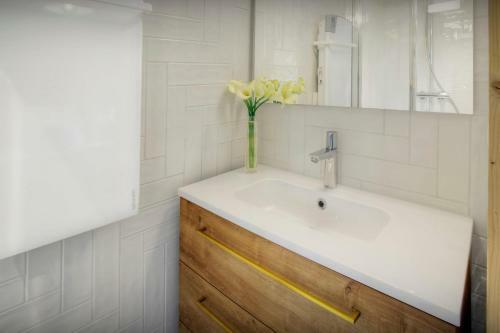 Chalet Ysopi - Ovo Network