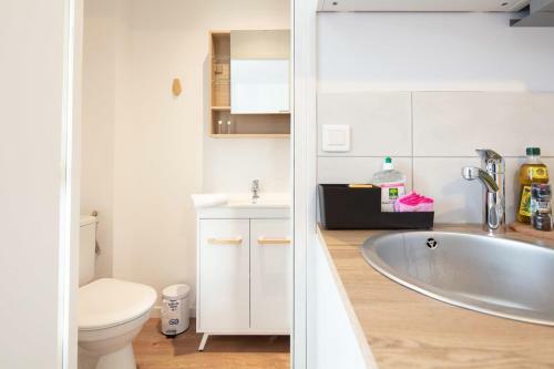 Apartamento Studio Vahiny2 All Comfort Wifi Netflix Parking