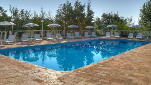Villa Olivade - Sea Views Private Garden & Terrace