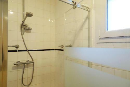 Holiday Home Perros-guirec - Bre02629-f