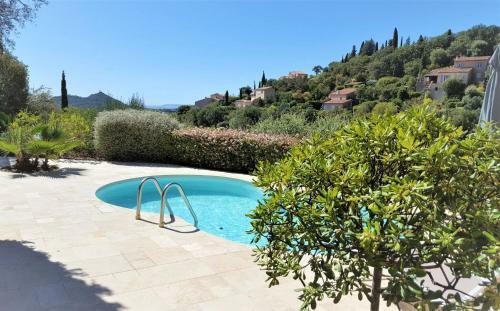 Villa Aurlie Sea View, 600m To Beach And Shops