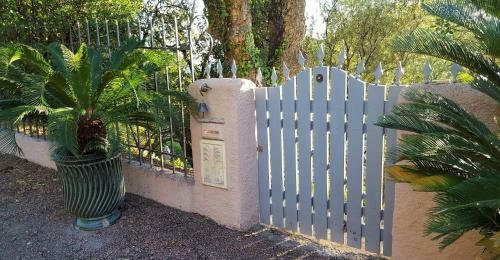Villa Aurlie Sea View, 600m To Beach And Shops