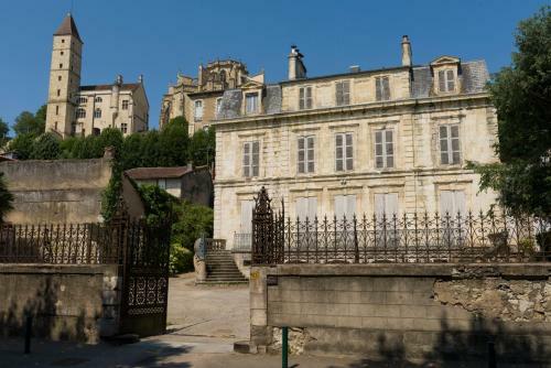 Saint-lary-soulan Chateau Sleeps 21 Pool Wifi
