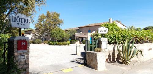 Hotel H�tel Saint Andre