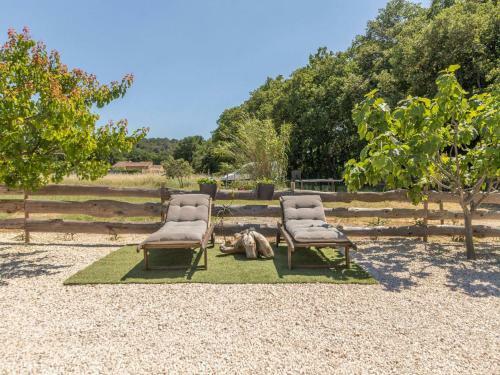Serene Villa In Saint-victor-la-coste With Private Pool