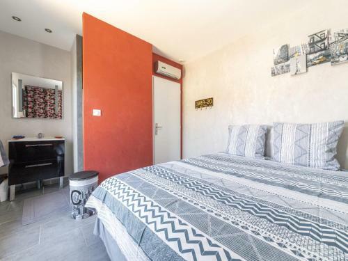 Serene Villa In Saint-victor-la-coste With Private Pool
