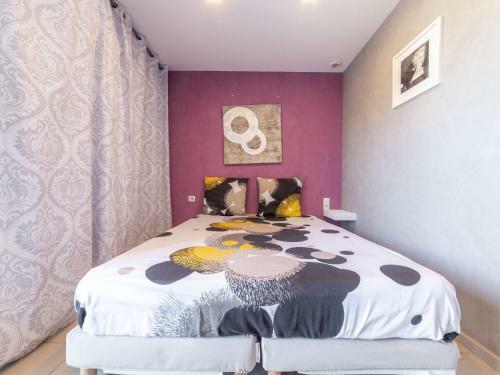 Serene Villa In Saint-victor-la-coste With Private Pool