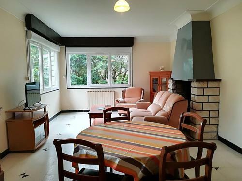 Apartment With Garden
