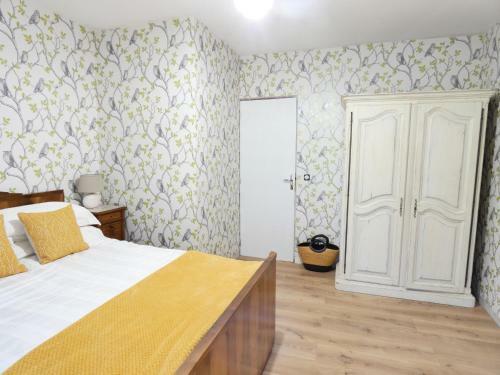 Newly Refurbished 6-bed Gite In Sariac-magnoac