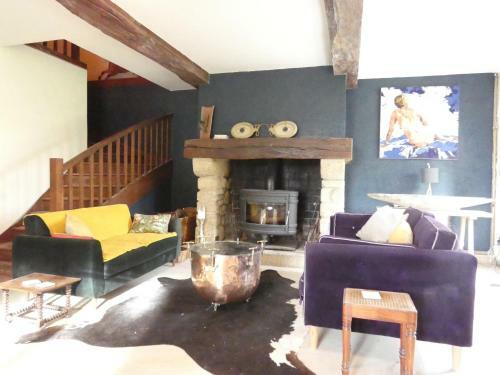 Newly Refurbished 6-bed Gite In Sariac-magnoac