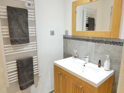 Newly Refurbished 6-bed Gite In Sariac-magnoac