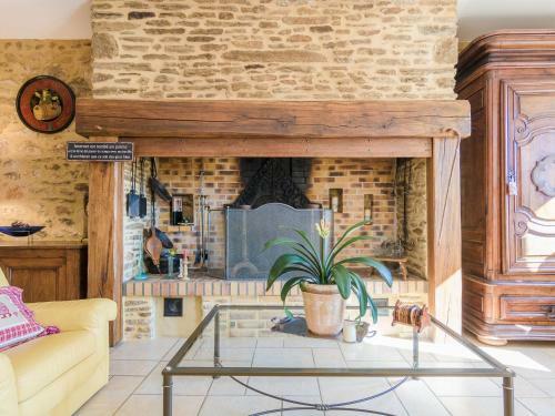 Chic Holiday Home In Segur-le-chateau With Swimming Pool