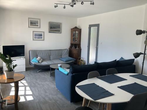 Angel Services - La Maison de La Plage
