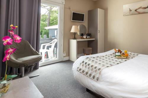 Hotel Logis H�tel Le Rond Point