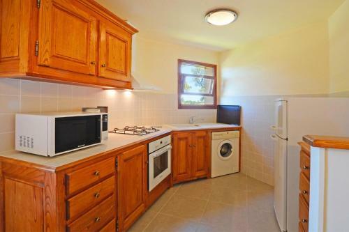 Apartamento R�sidence Mare E Sole In Taglio Isolaccio - Kor01039-byb