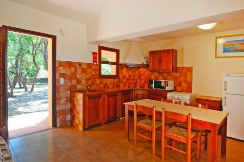 Apartamento R�sidence Mare E Sole In Taglio Isolaccio - Kor01039-byc