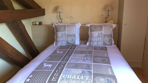 Hostal Chambres D'h�tes � Les Tavaillons �