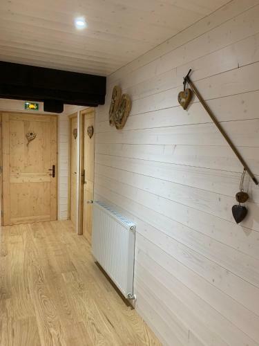 Hostal Chambres D'h�tes � Les Tavaillons �