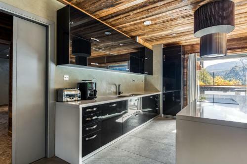 Chalet Carte Blanche Tango