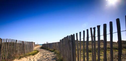 Camping Les Tropiques **** - Maeva