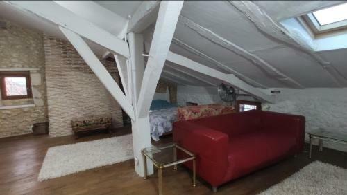 Captivating 2-bed House In Tocane St Apre