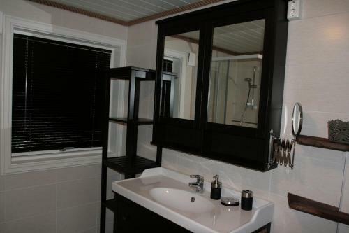 Tjeldsundbrua Maritim
