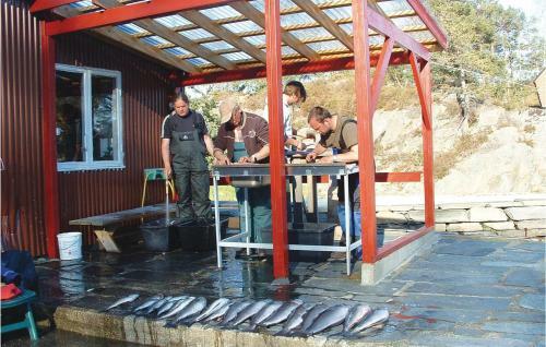 Holiday Home Hatlestrand Hatlestrandsvegen
