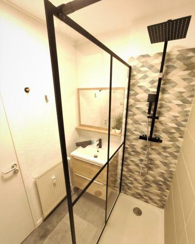 Apartamento L'�glantine - Proche Centre - Free Parking - Airbus
