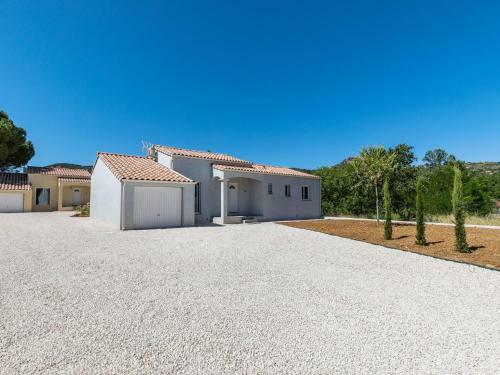 Idyllic Villa In Vallon-pont-d'arc Near Ardeche River