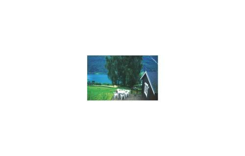 Holiday Home Olden Gjerde
