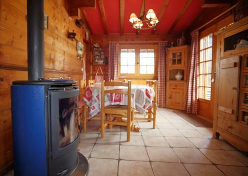 Chalet Beau Tanik 8 Pers Aux Carroz (Chbot)