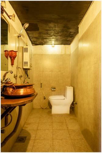 Hostal Hira Guest House