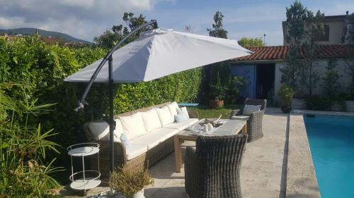 Le Clos Des Vignes