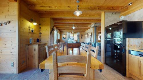Chalet Avec Jacuzzi