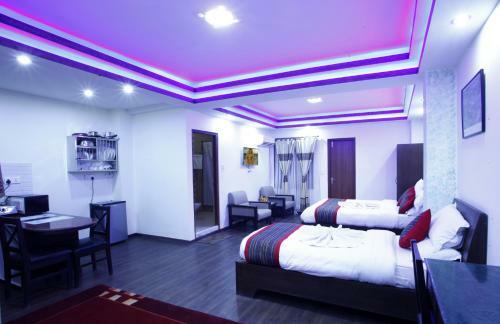 Alpine Hotel & Apartment