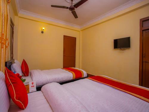 Hostal Grand Millennium Guest House