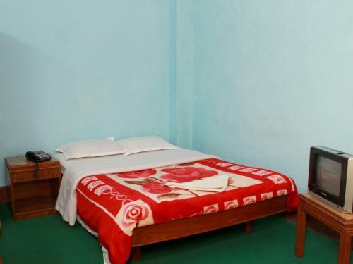 Hotel Trekkers Home