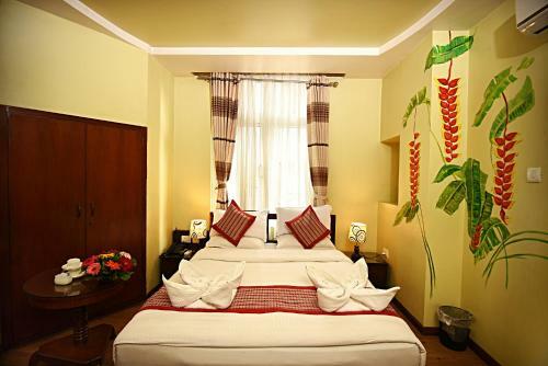 Hotel Osho Home