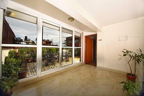 Hotel Osho Home