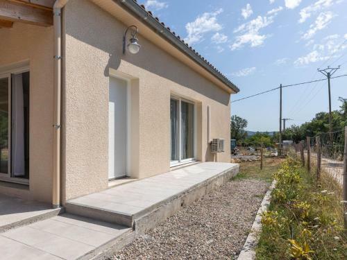 Simplistic Holiday Home In Saint Alban D'auriolles With Pool