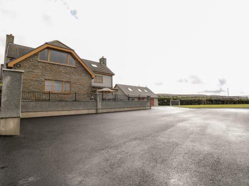 Grooms Quarters At Pant Y Gaseg Farm