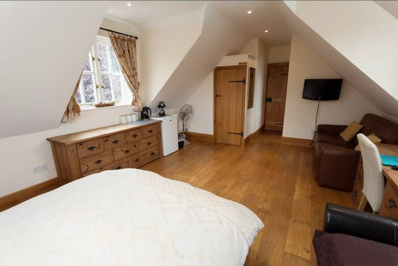 Hanger Down House Bed And Breakfast