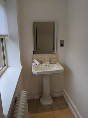 Hotel Elderbrook House