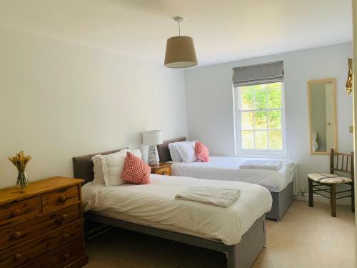 Hostal Glebe House