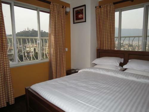 Retreat Serviced Apartment