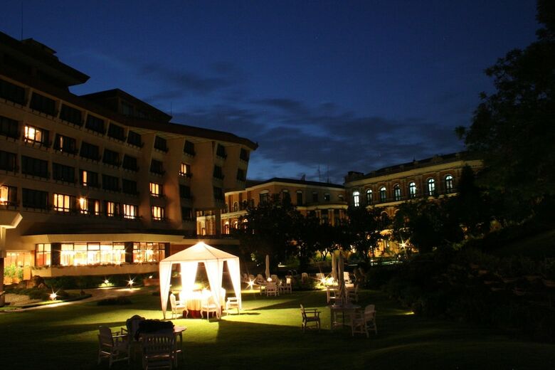 Hotel Yak & Yeti