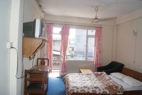 Bed & Breakfast Hotel Pokhara Peace