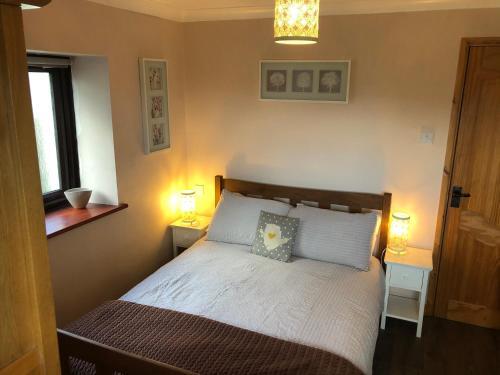 Lovely 3-bedroom Cottage Beaumaris Mountain Views!