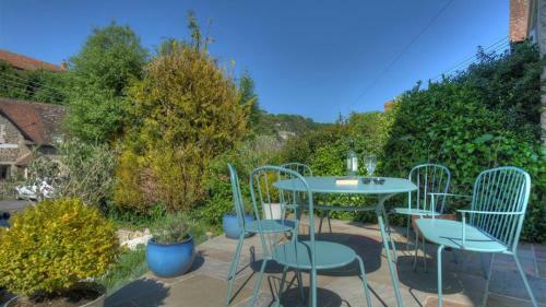 5 Belmont Terrace