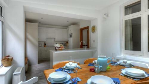 5 Belmont Terrace